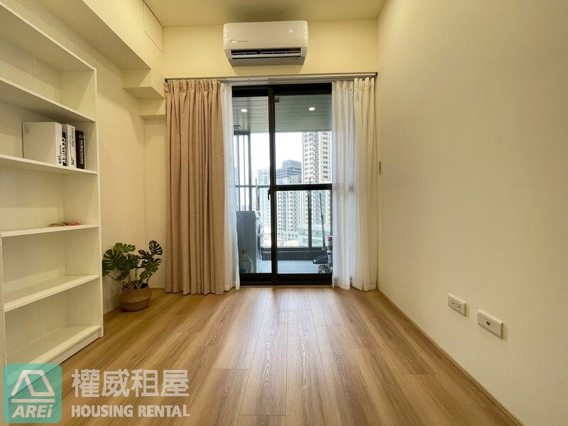 前鎮｜京城新世界｜質感雙房宅
