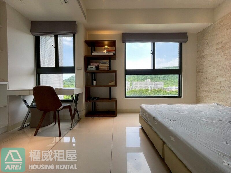 左營｜站前100 / Le More｜景觀三房美宅