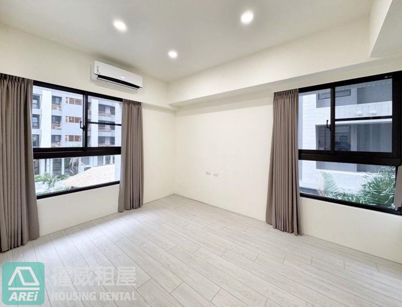 橋頭鳳凰Villa｜全新現代風3房平車｜可補家具