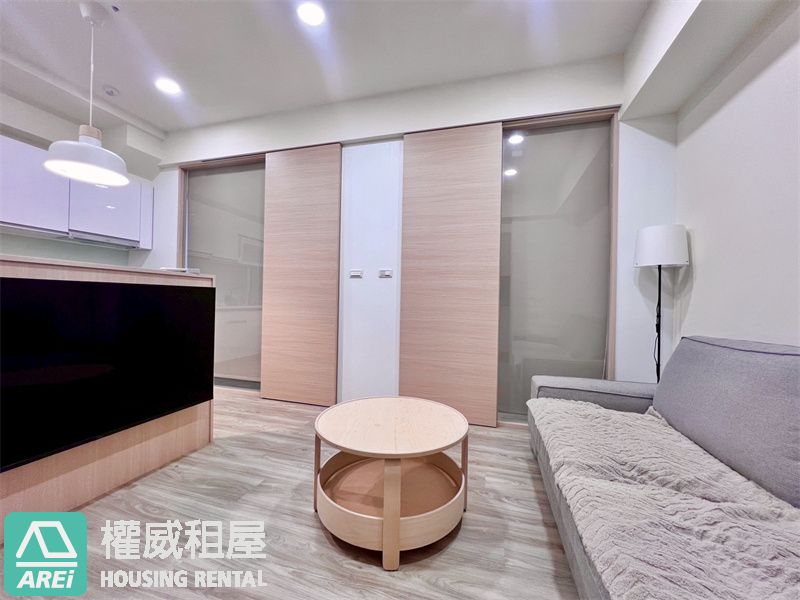 💑愛情河左岸｜高樓絕美陽台｜有車位🚘｜極致海景日常美好❣