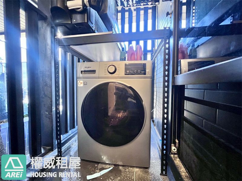 💑愛情河左岸｜高樓絕美陽台｜有車位🚘｜極致海景日常美好❣