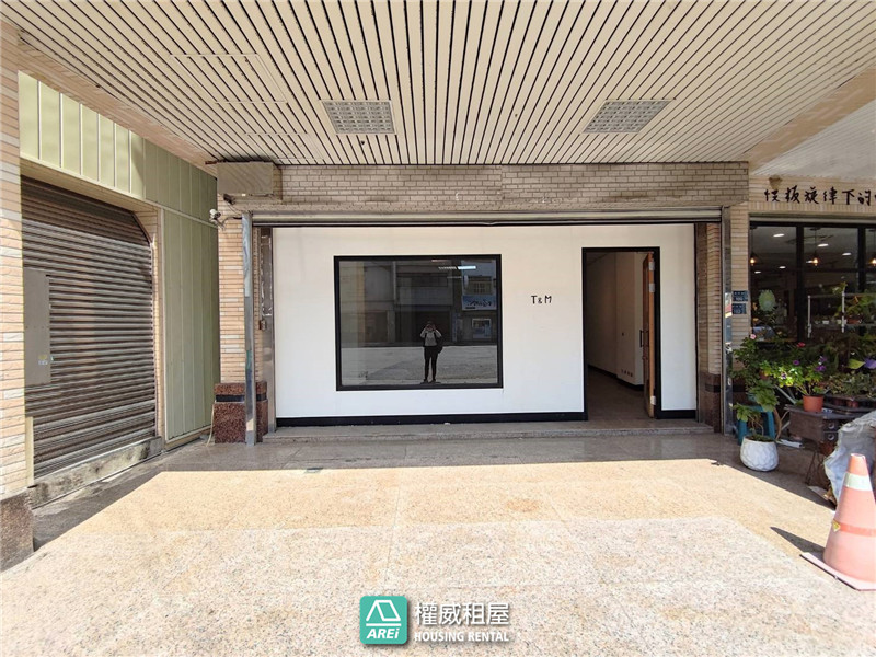 高大特區|臨路六米面寬店面|大坪好規劃