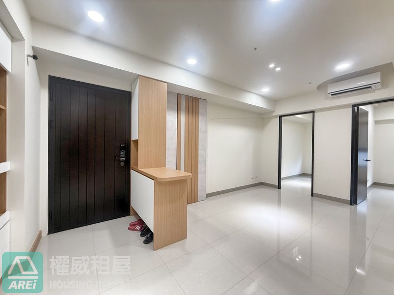 陽明第一廳明星學區全新機能正三房平面車位