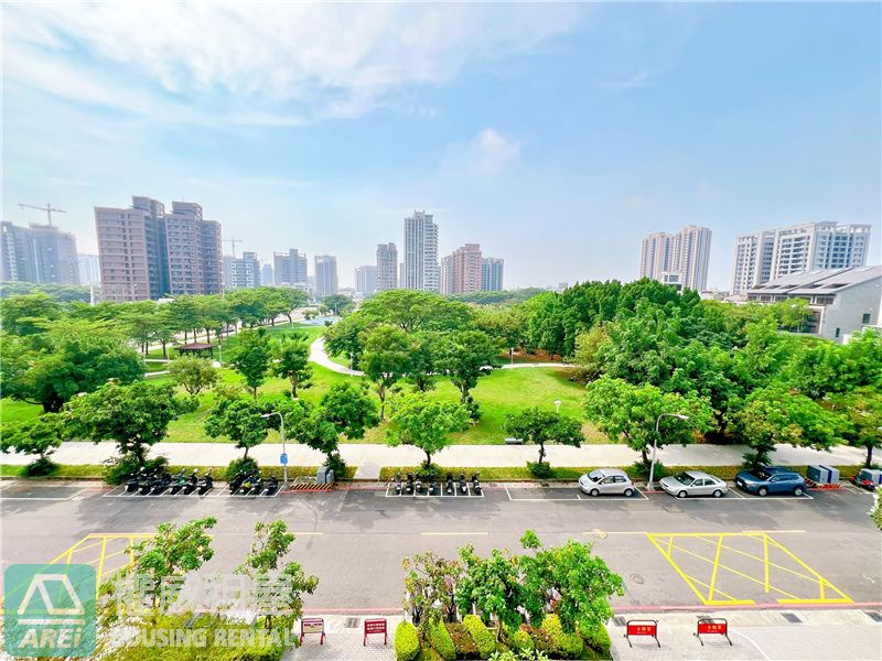 楠梓加工區MRT溫馨亮麗Park one3+1房平車