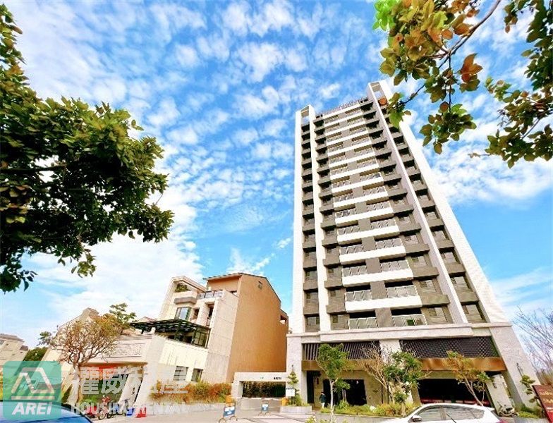 楠梓加工區MRT溫馨亮麗Park one3+1房平車