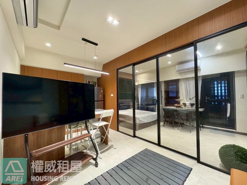 獨享海音館海景房平車｜愛情河左岸
