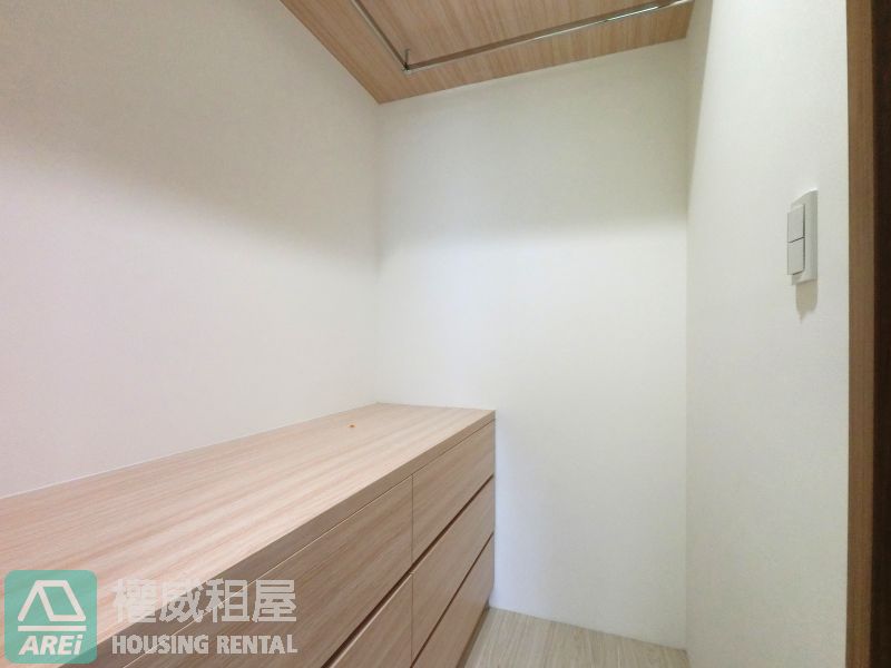 蓮潭天湖｜景觀雅寓 | 景觀2房平車可租補