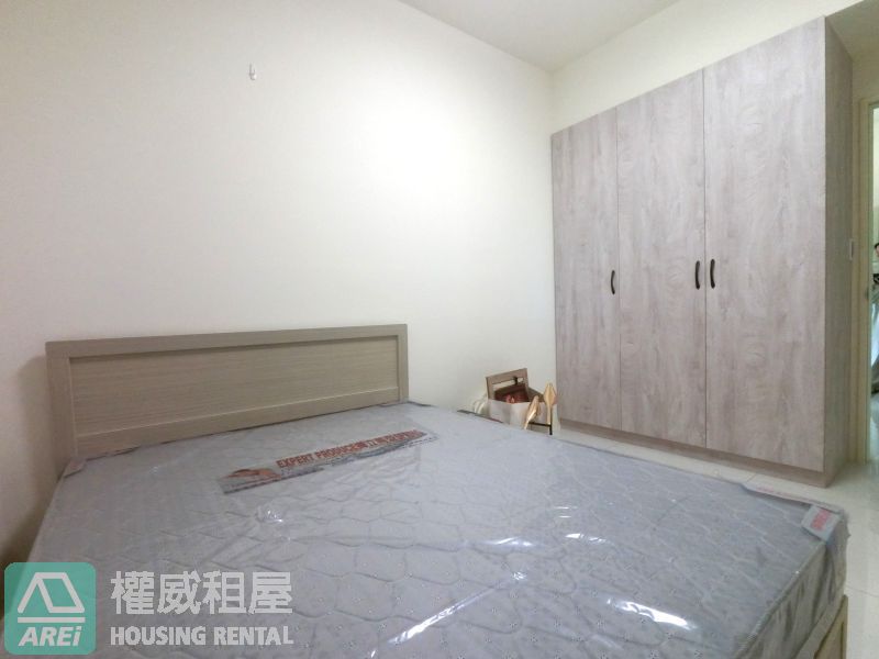 楠梓蛋黃區｜芳崗河左岸｜現代溫馨兩房｜可租補
