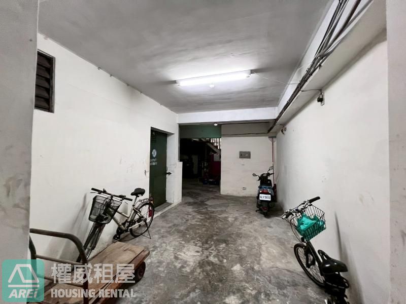 🏡市議會捷運．雅居華廈．金鑾雅築8房3衛