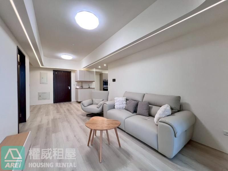 🌳蓮池潭巨蛋|心儀大空間3房平車|高潭市2