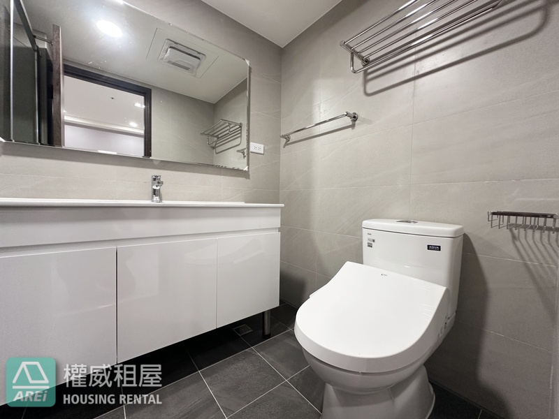 可租補【時尚帝寶】O6捷運信義國小x六合商圈x文化中心商圈(有6間)