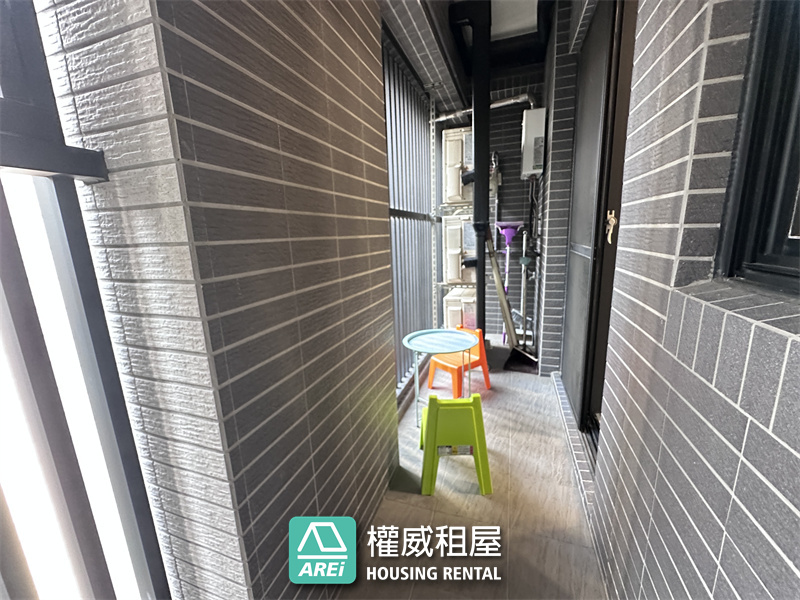 高醫商圈｜郡都當代｜高樓層感白色系風格兩房