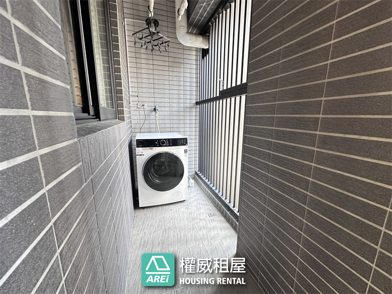 高醫商圈｜郡都當代｜高樓層感白色系風格兩房