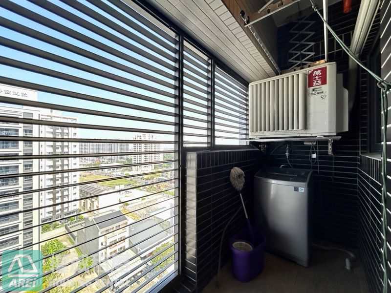 戀戀風尚｜高大特區高樓2+1房2衛平車