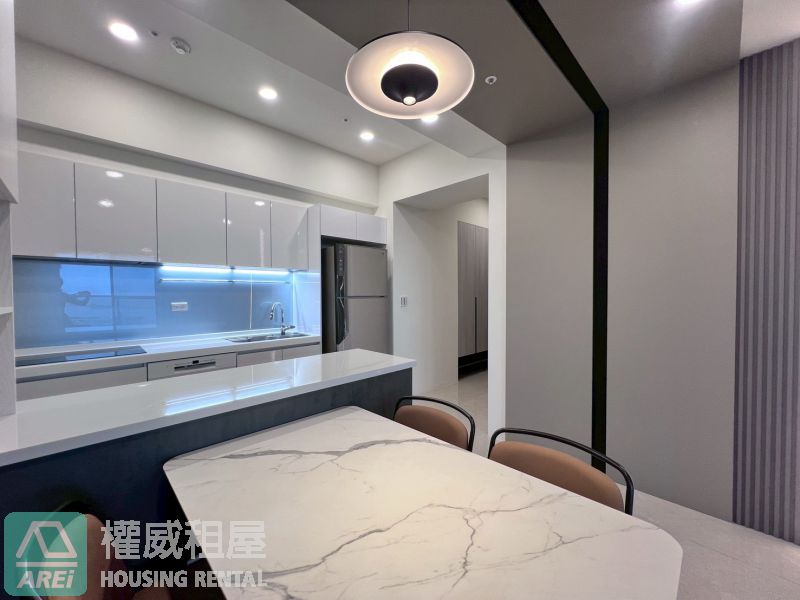 美術海｜遠眺軍港灣 | 高樓美景3+1房平車