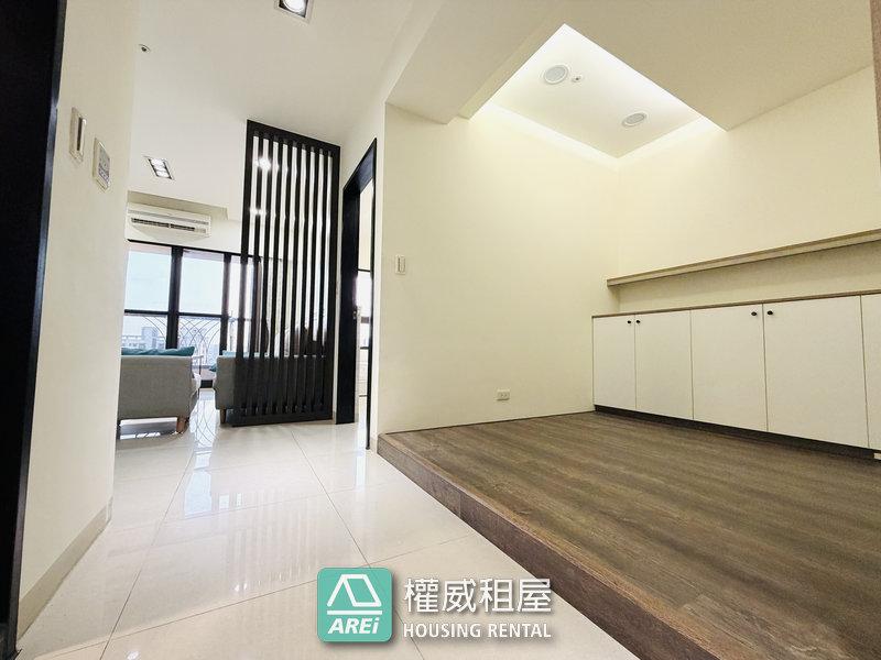 楠梓 台積電｜日森大地｜可寵、可租補｜優質景觀 2+1房｜平車