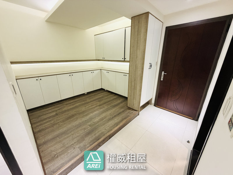 楠梓 台積電｜日森大地｜可寵、可租補｜優質景觀 2+1房｜平車