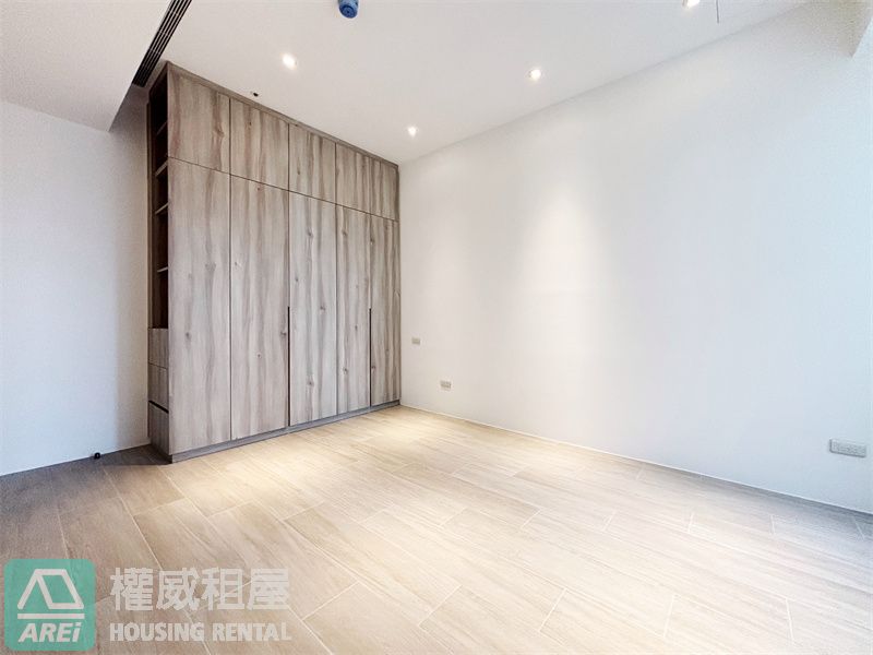 亞灣領袖入席港景制震豪邸｜大船入港3+1房平車