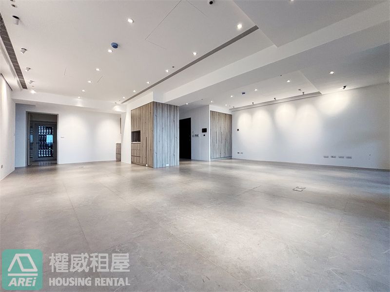 亞灣領袖入席港景制震豪邸｜大船入港3+1房平車