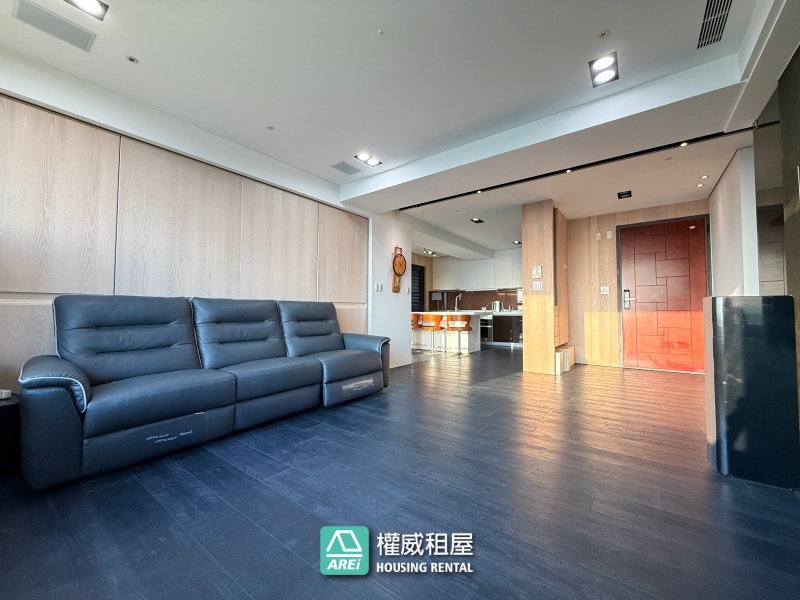 楠梓京城樂活｜絕美海景｜兩房大平車