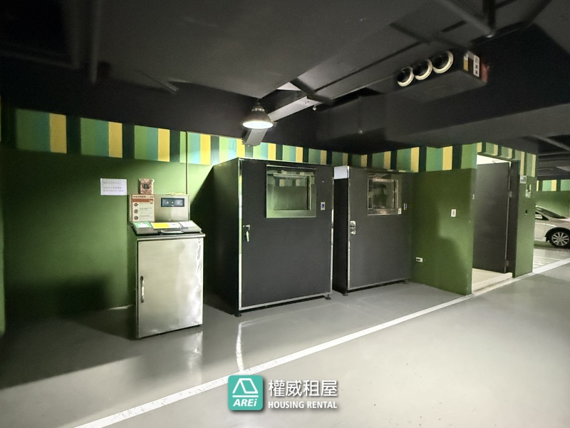 楠梓京城樂活｜絕美海景｜兩房大平車