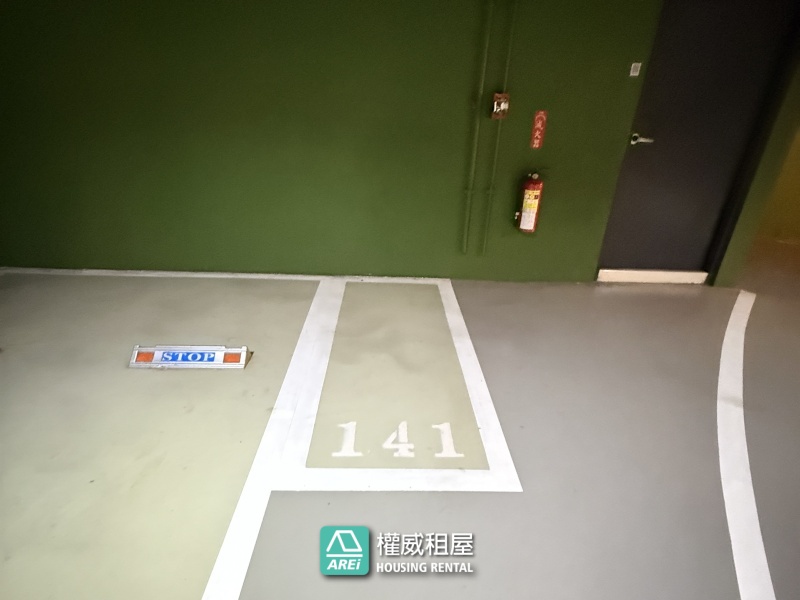 楠梓京城樂活｜絕美海景｜兩房大平車