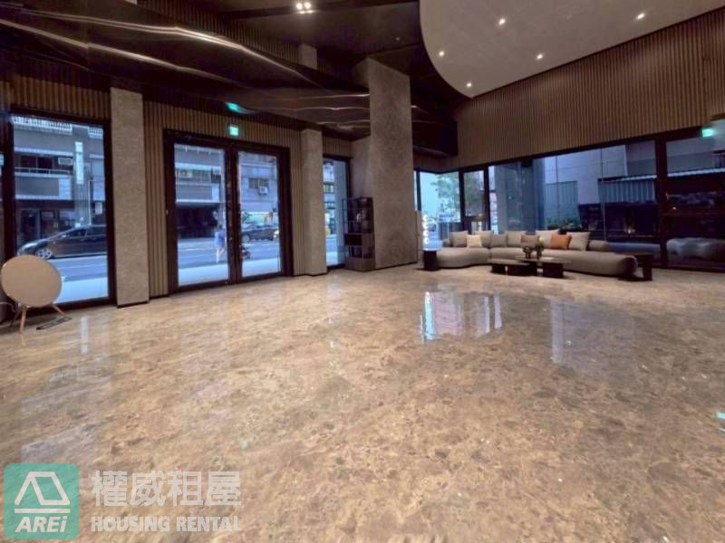 高樓室內16坪x 寵物宅x 左營高鐵x 鑫悅 | 傢俱家電後補