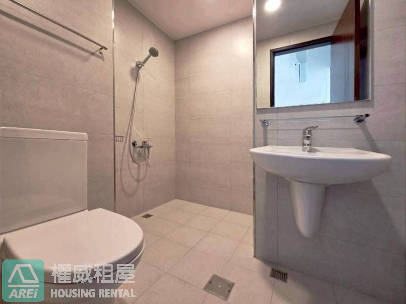 高樓室內16坪x 寵物宅x 左營高鐵x 鑫悅 | 傢俱家電後補