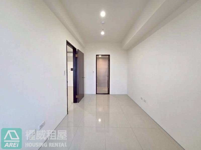 高樓室內16坪x 寵物宅x 左營高鐵x 鑫悅 | 傢俱家電後補