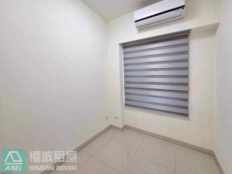 雙面採光x 可租補x 左營高鐵x 鑫悅|三鐵共構x 三房平車