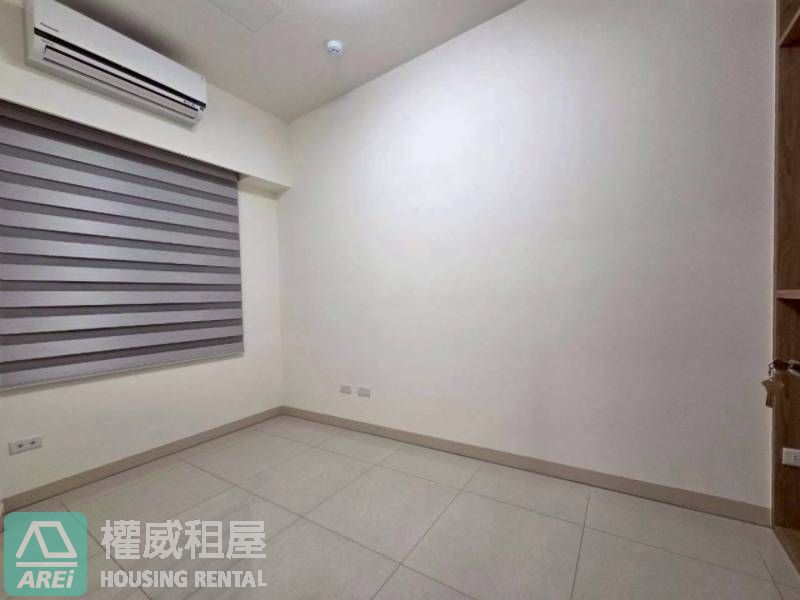 雙面採光x 可租補x 左營高鐵x 鑫悅|三鐵共構x 三房平車