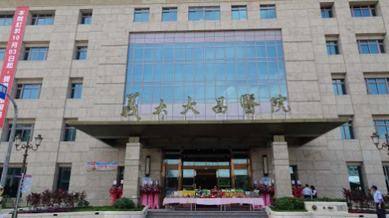 可租補x輕軌高雄高工x高樓景觀宅x邊間大面寬採光x和築豐光