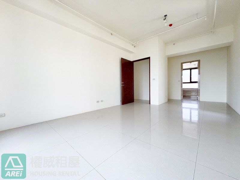 美術館|泳池|美術帝國全新景觀4房空屋平車