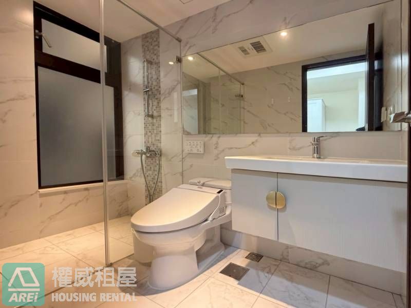 璟都心｜高醫商圈｜十全熱河商圈｜三房傢俱齊全