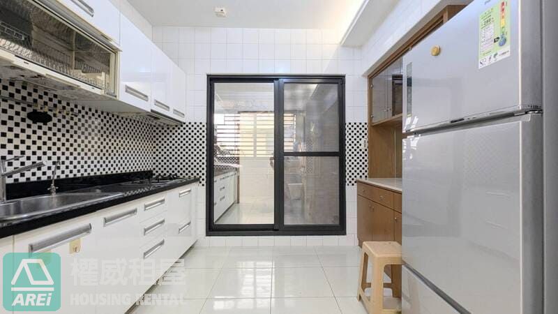 棋琴七重奏採光典雅4+1房車位