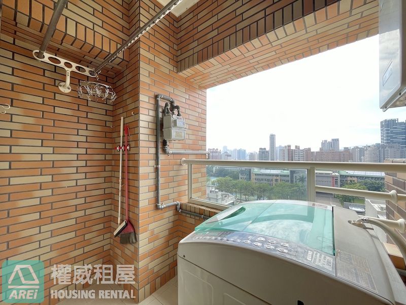 R15收納巨蛋天際線｜生態園區春川大三房平車