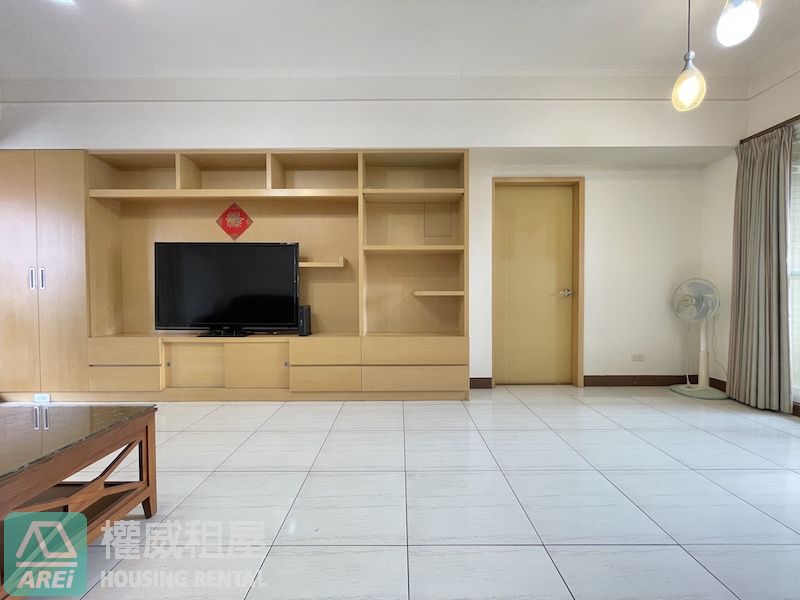 R15收納巨蛋天際線｜生態園區春川大三房平車