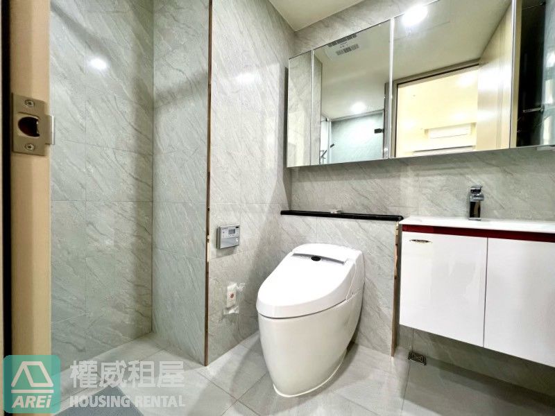 鳳凰信義|全新未住兩房兩衛+車位|可租補