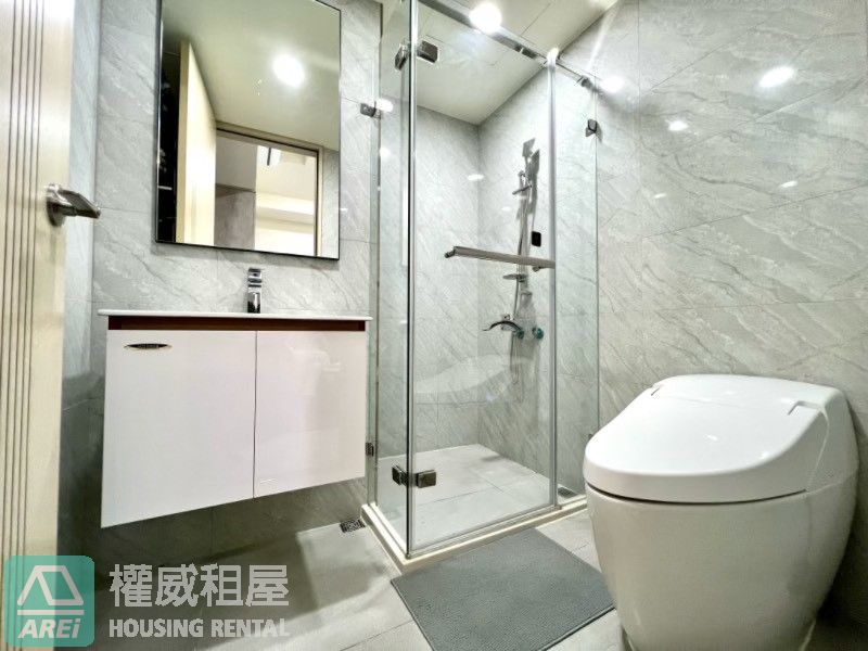 鳳凰信義|全新未住兩房兩衛+車位|可租補