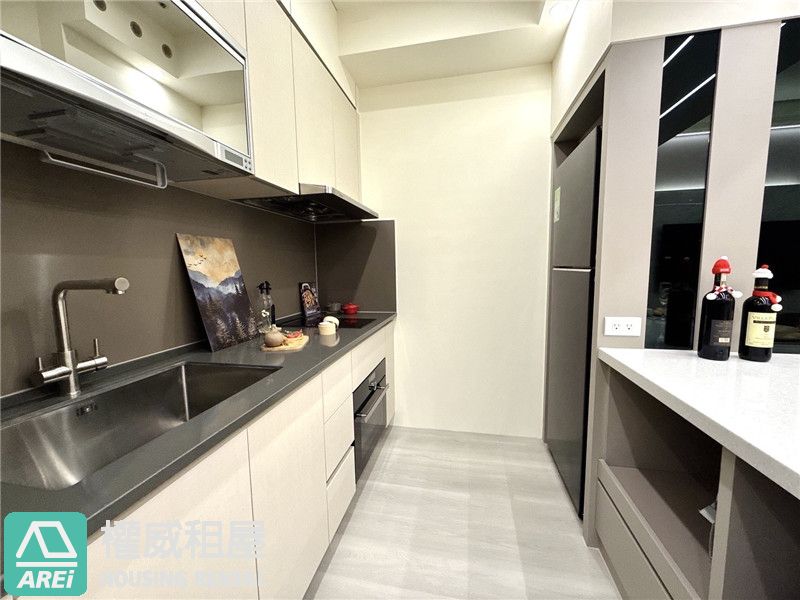 🏠亞灣三多｜京城新世界・現代精裝全新2房