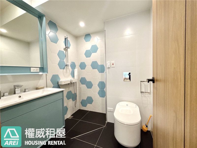 🏠亞灣三多｜京城新世界・雙衛浴現代2房精品宅