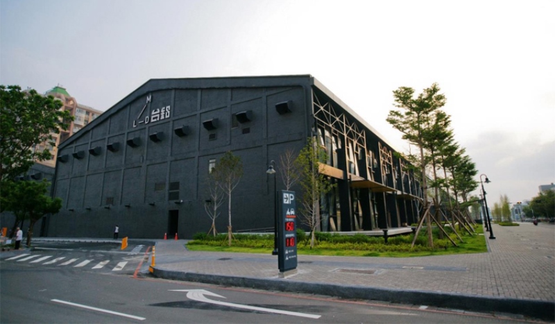 繽海｜從三多走向海岸，讓生活有一點柔光｜三房車位