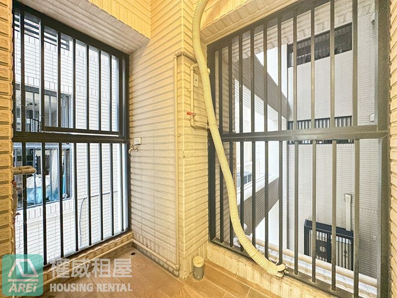 仁武大麗城八德商圈1+2樓金店面