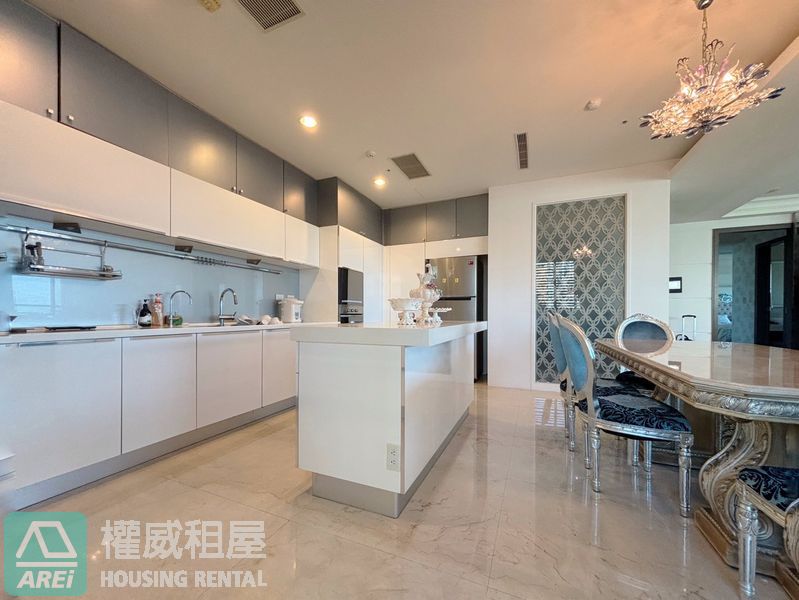 鼎宇美術之星|雙面採光|三套房雙平車