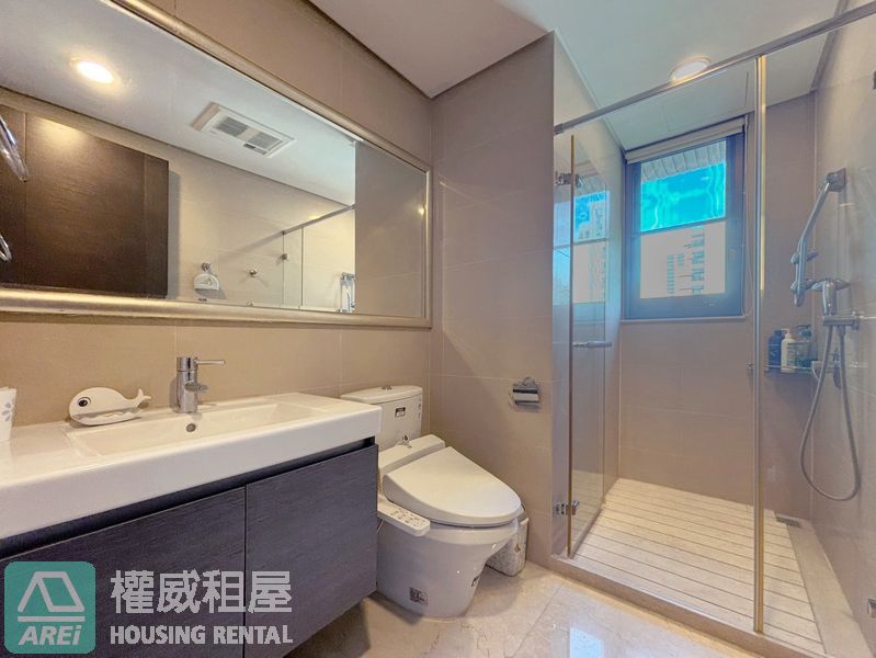 鼎宇美術之星|雙面採光|三套房雙平車