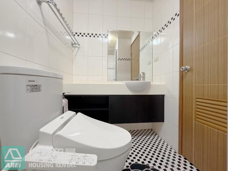 亞灣區三多商圈｜iHOME質感1大房