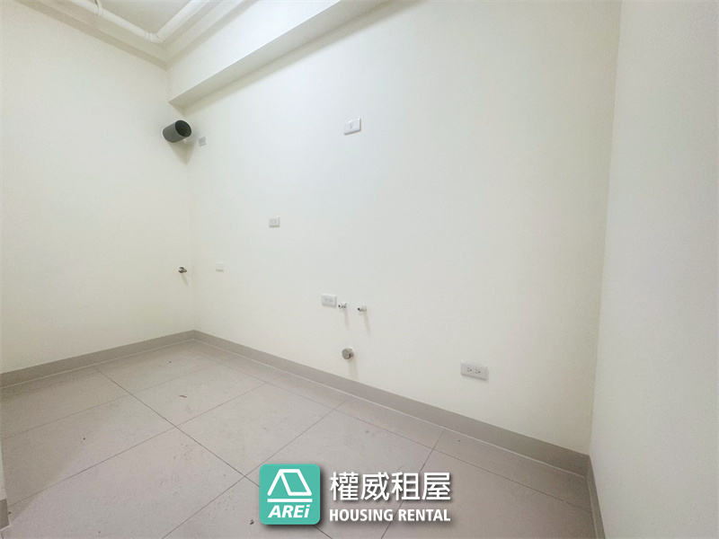 繽海｜從三多走向海岸，讓生活有一點柔光｜三房車位