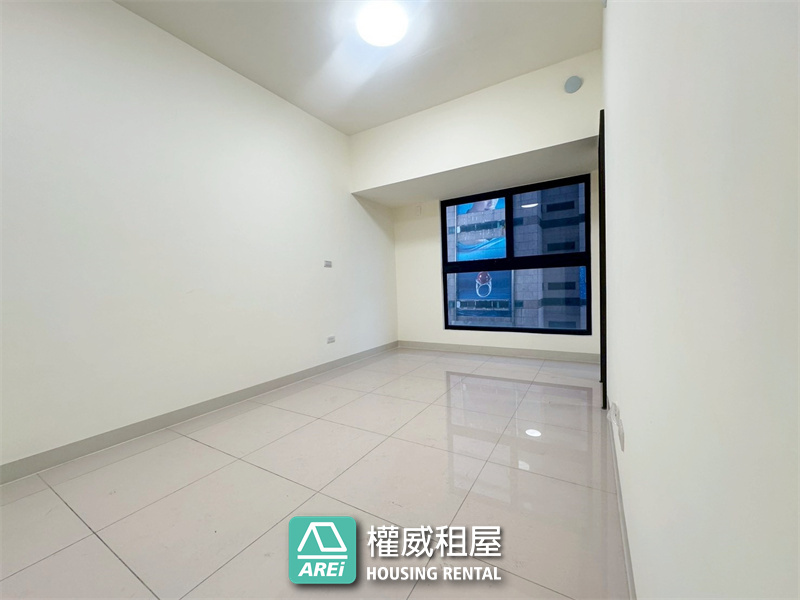 繽海｜從三多走向海岸，讓生活有一點柔光｜三房車位