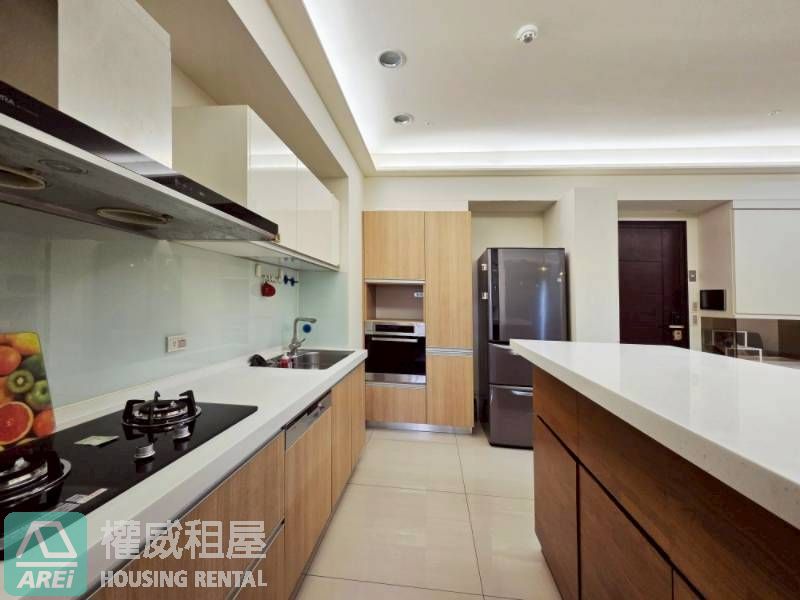 R16新左營高鐵 | TOP協勝發 | 高鐵特區 | 三房可租補