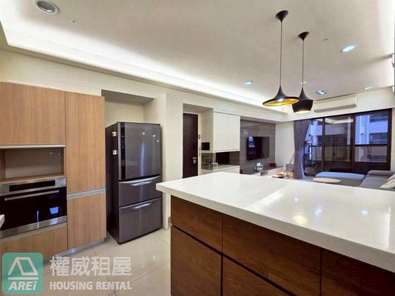 R16新左營高鐵 | TOP協勝發 | 高鐵特區 | 三房可租補